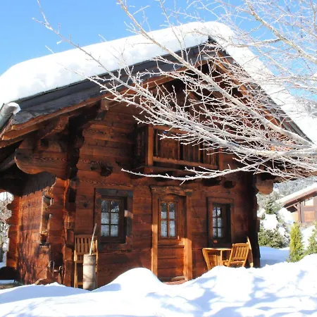 Quaint Chalet In With Valley Nearby Domek alpejski Chamonix